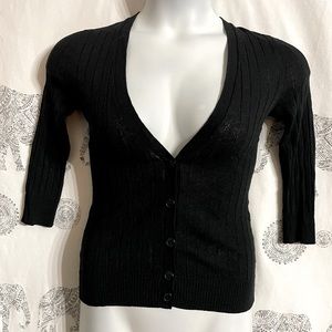 Women’s XS Isaac Mizrahi black deep v button down knit cardigan perfect conditio